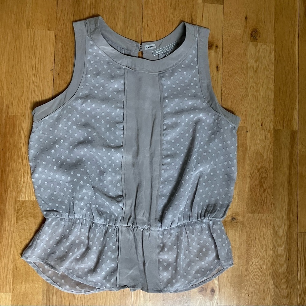 Daniel Rainn Gray Sleeveless Polka Dot Blouse